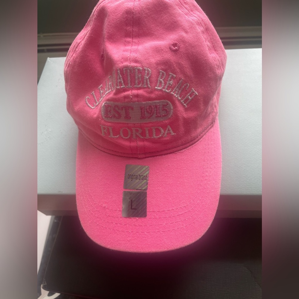 Hat and t shirt bundle